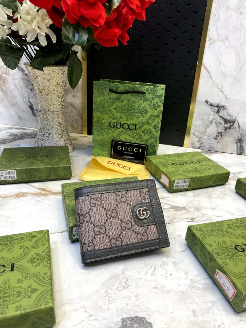 GUCCI_WALLET_V547