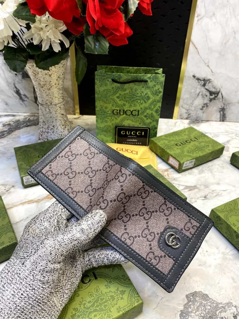 GUCCI_WALLET_V547
