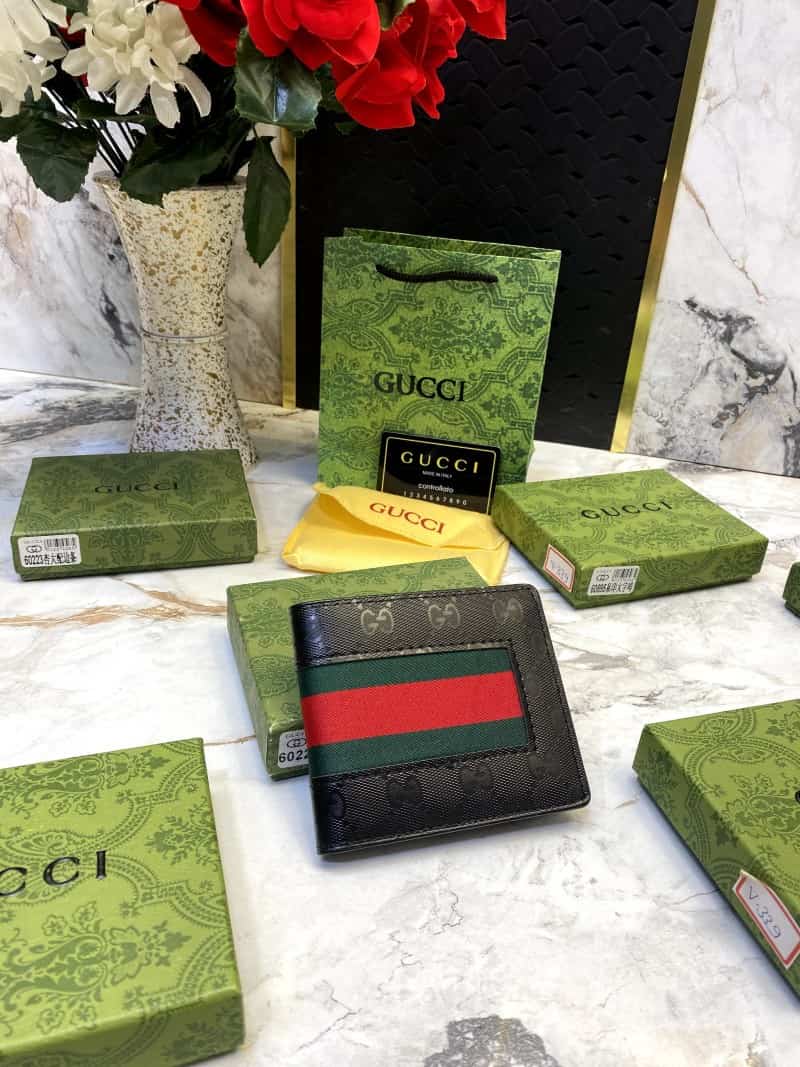 GUCCI_WALLET_V546