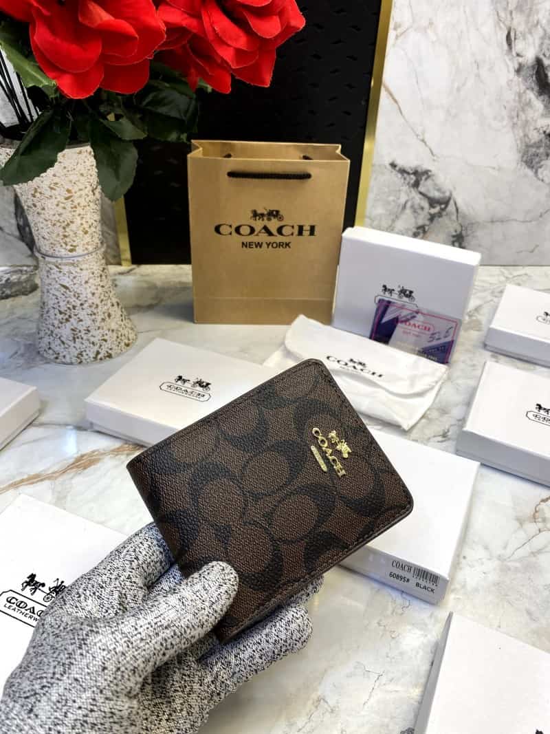 COACH_WALLET_V544