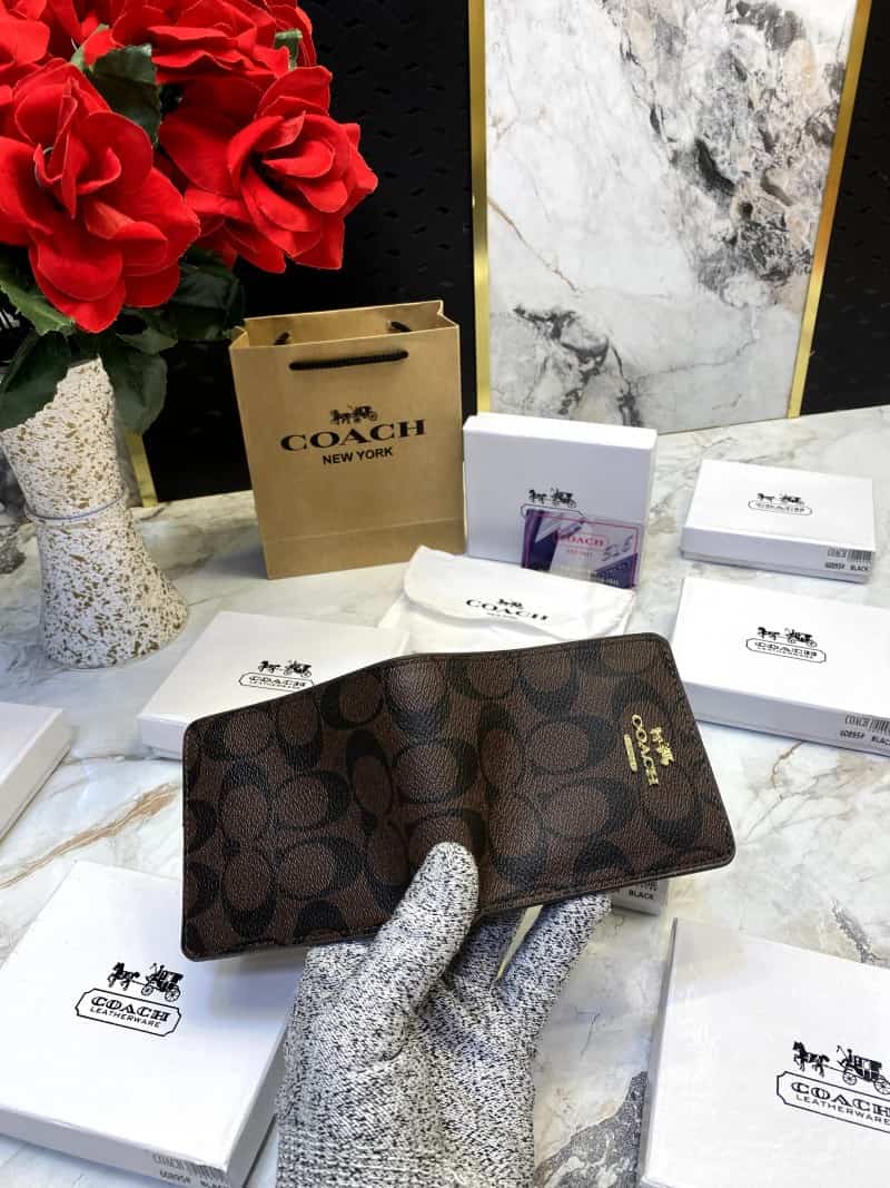 COACH_WALLET_V544