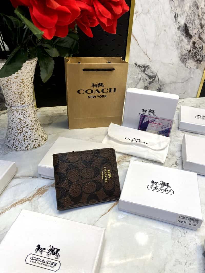 COACH_WALLET_V544