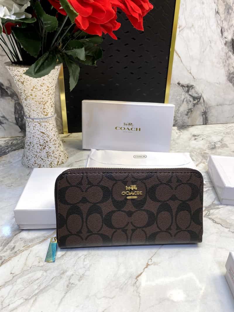 COACH_LONG_WALLET_V538