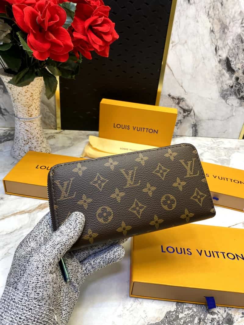 LOUIS_VUITTON_LONG_WALLET_V530