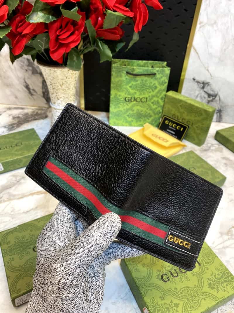 GUCCI_WALLET_V510