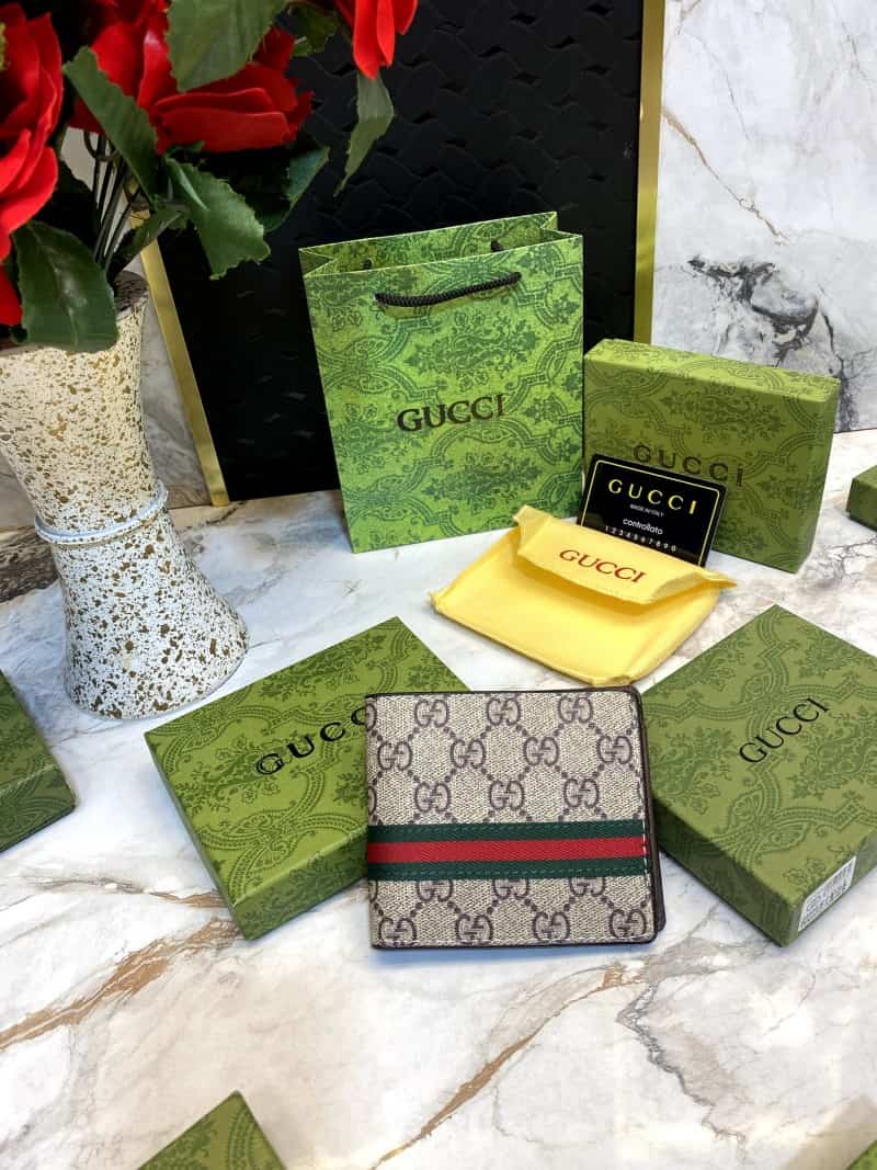 GUCCI_WALLET_V506