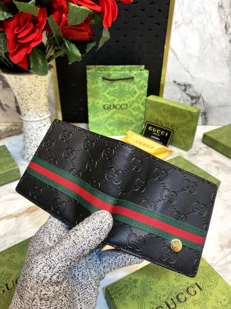 GUCCI_WALLET_V507