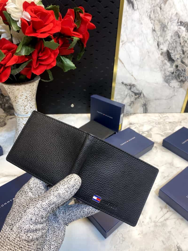 Tommy_Hilfiger_wallet_V497