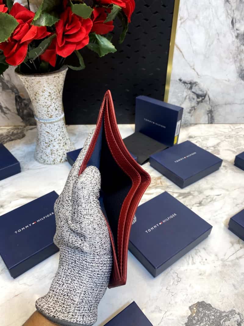 Tommy_Hilfiger_wallet_V498