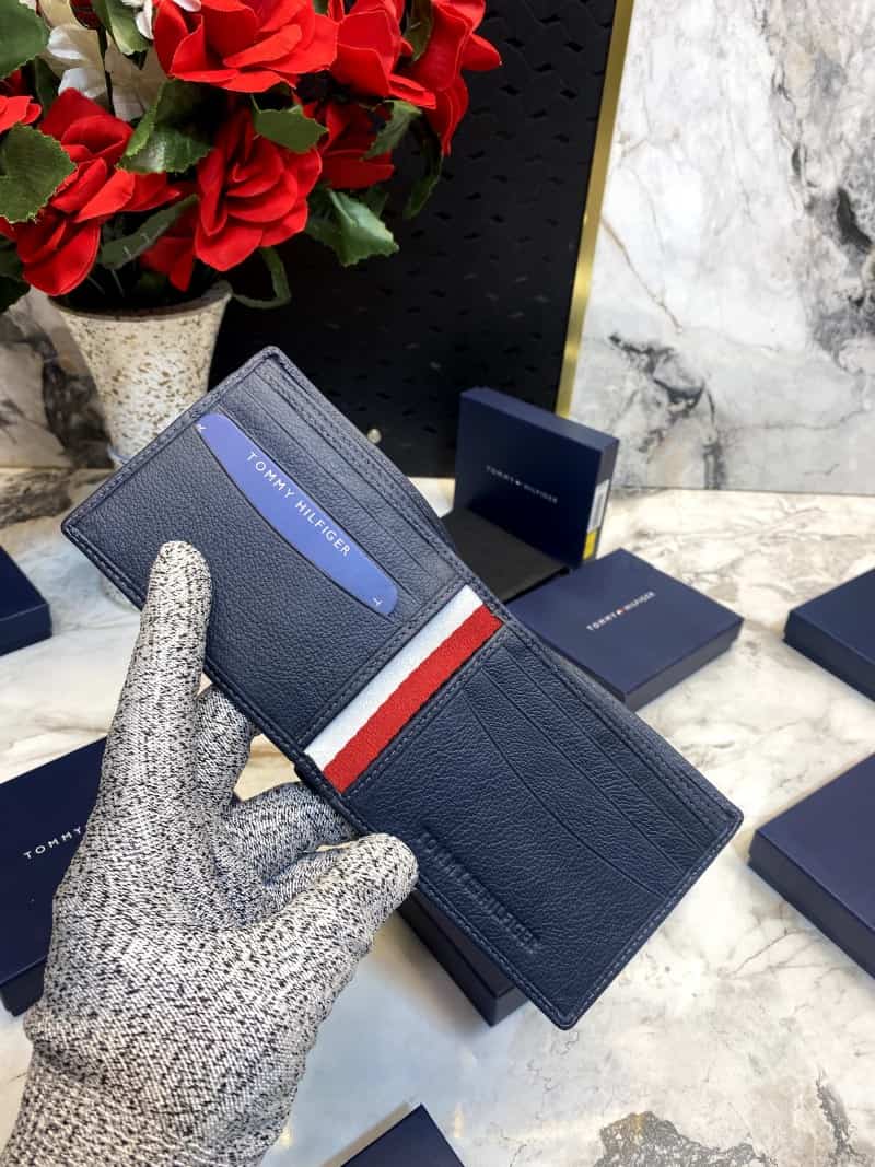 Tommy_Hilfiger_wallet_V496