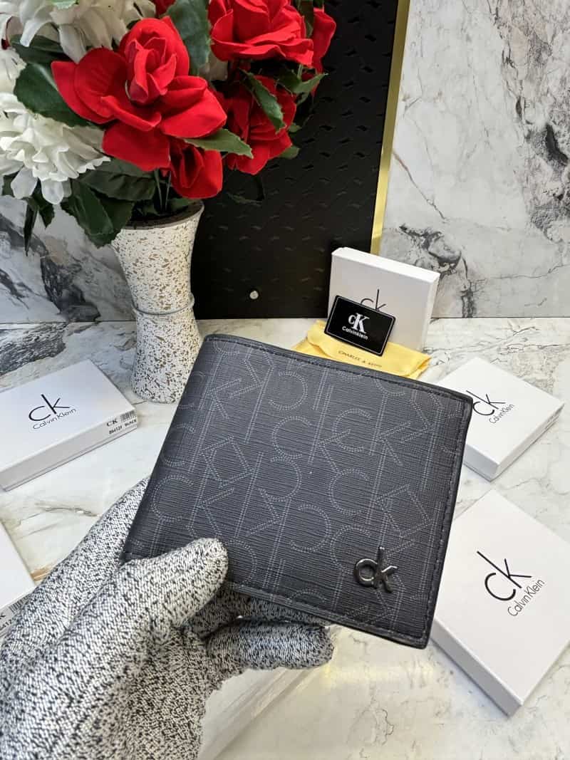 Calvin_Klein_WALLET_V489