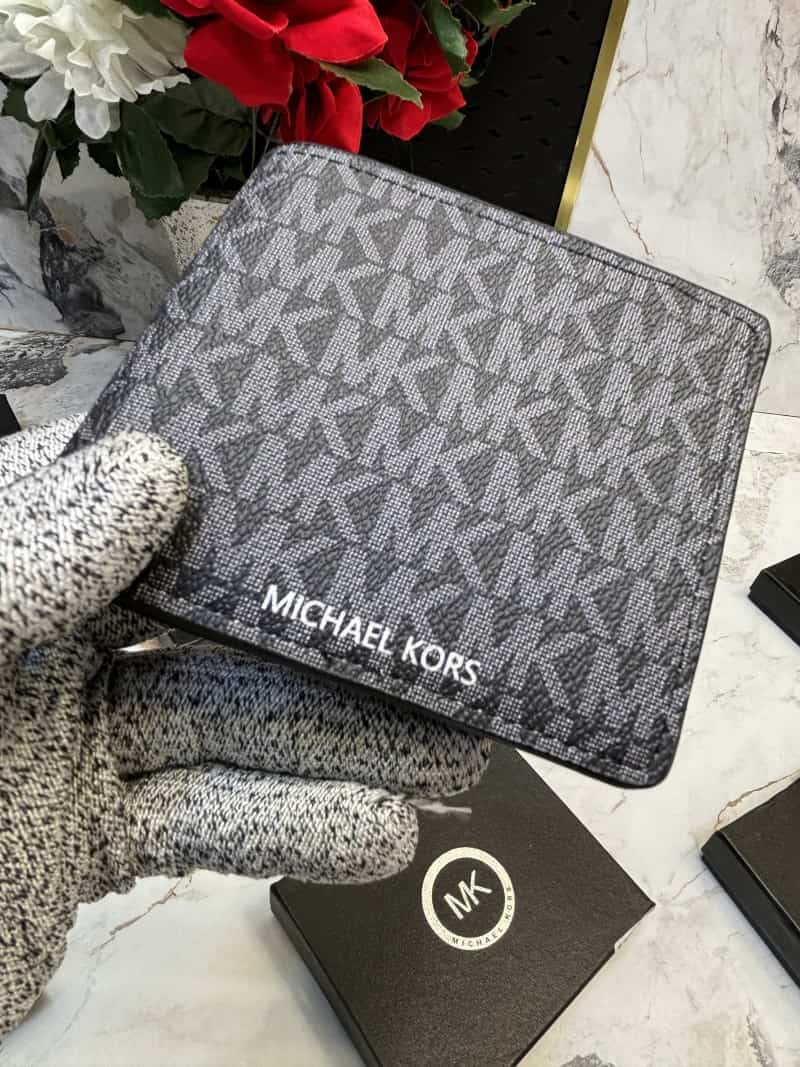 Michael_Kors_WALLET_V486