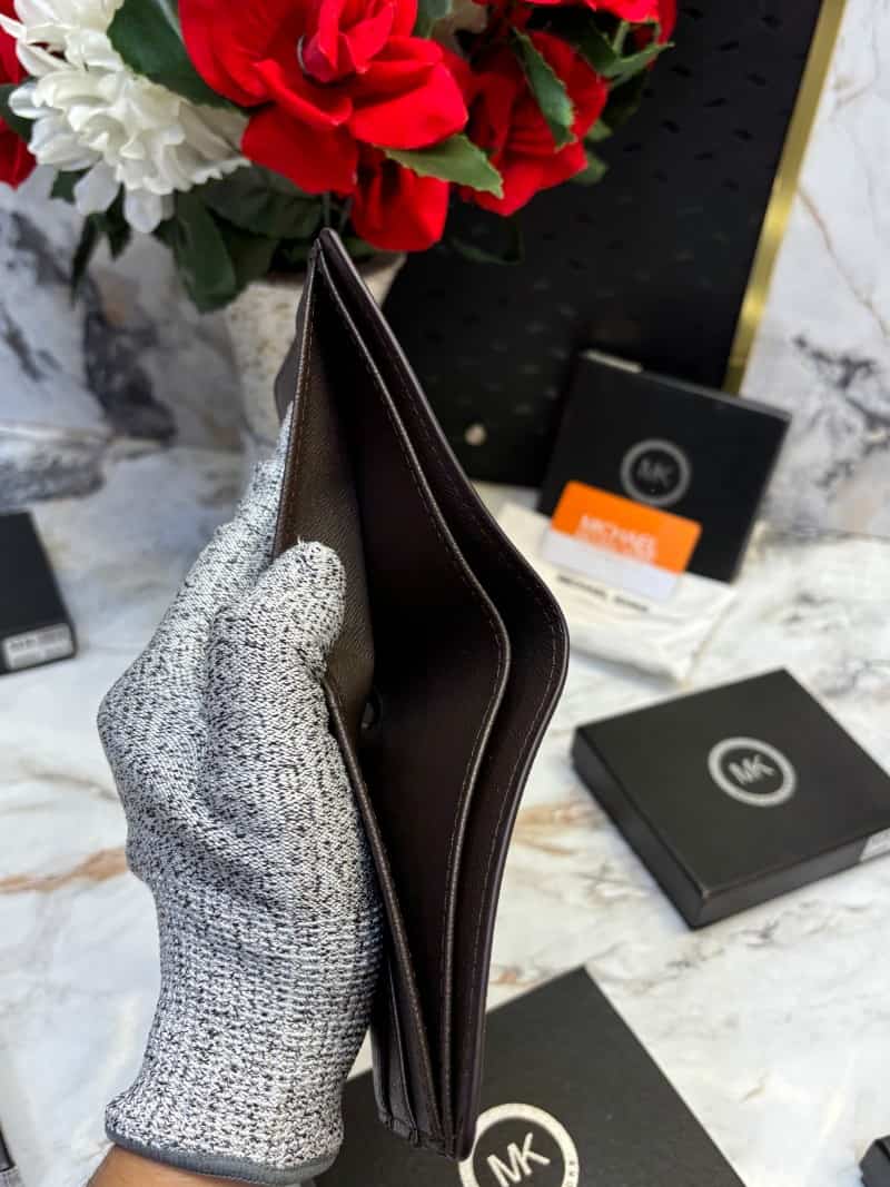 Michael_Kors_WALLET_V485