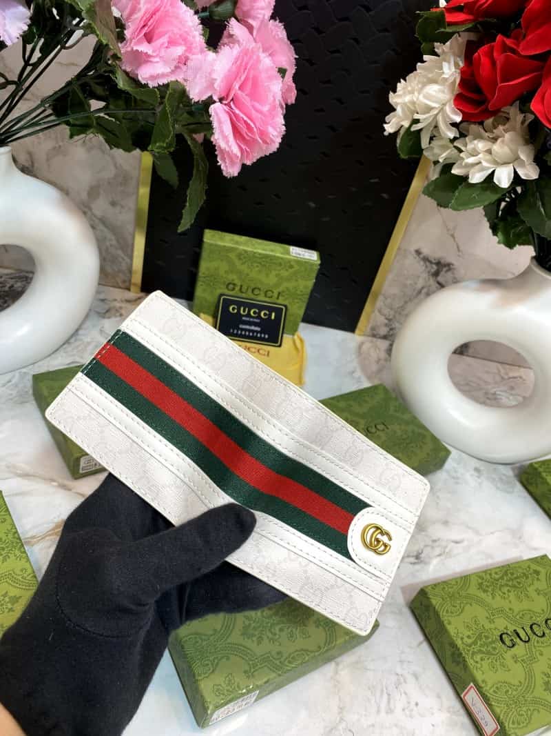 GUCCCI WALLET V374