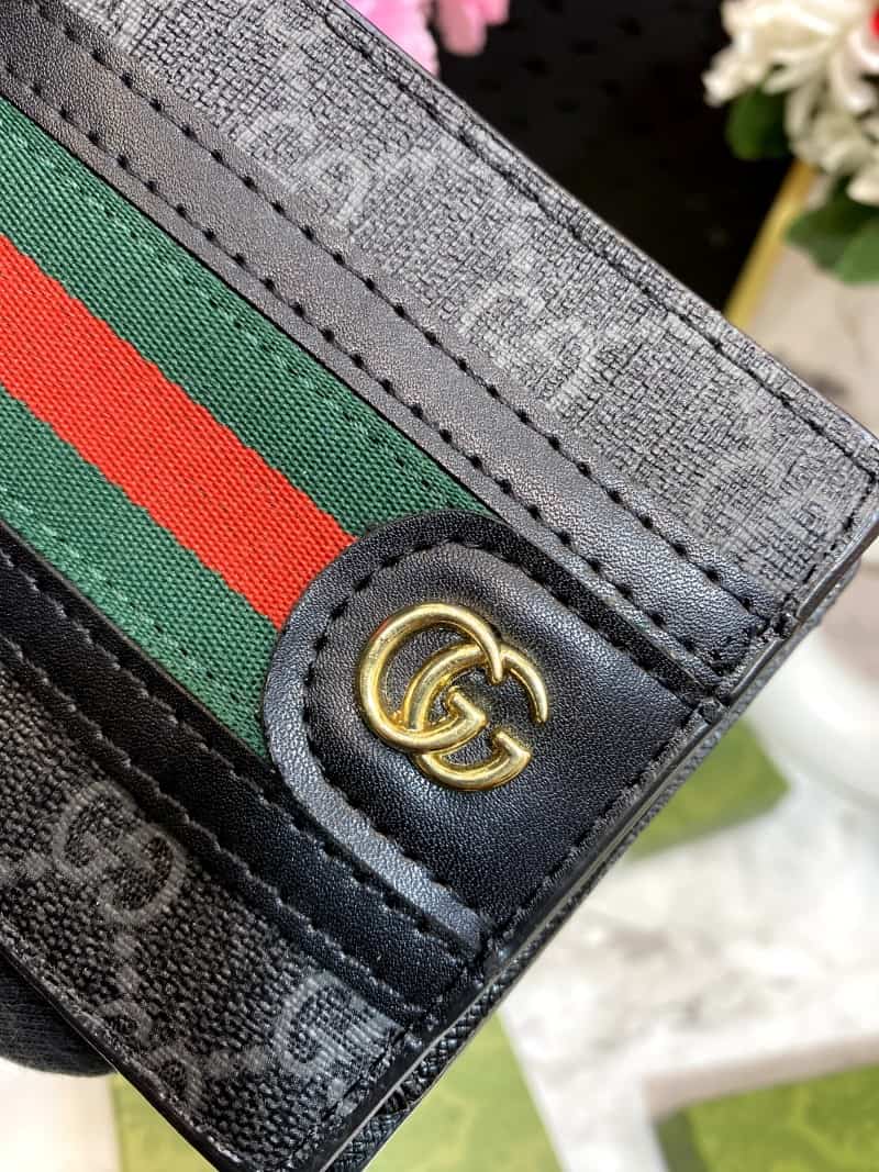 GUCCCI WALLET V467