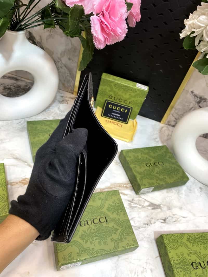 GUCCCI WALLET V467