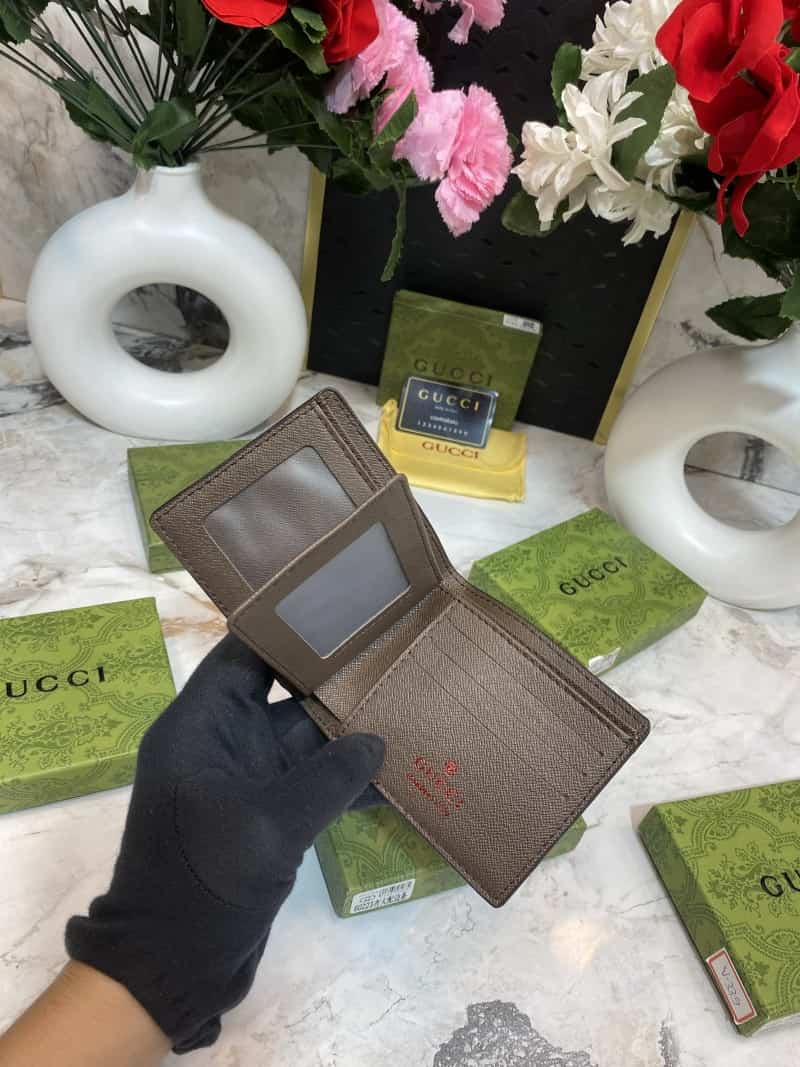 GUCCCI WALLET V461
