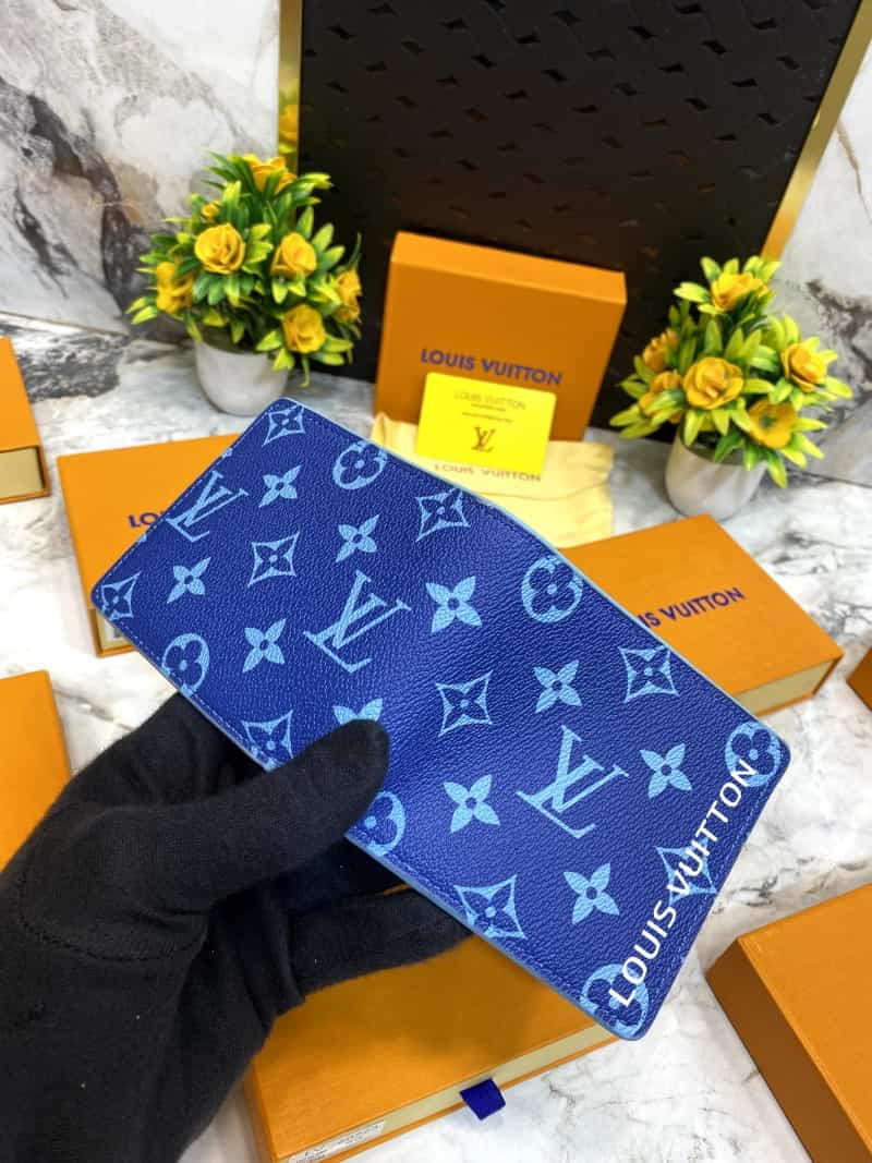 LOUI_S VUITTONN WALLET V357