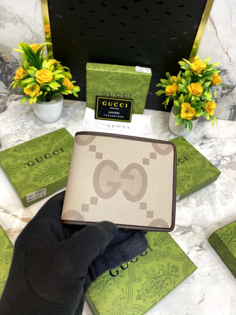 GUCCCI WALLET V339