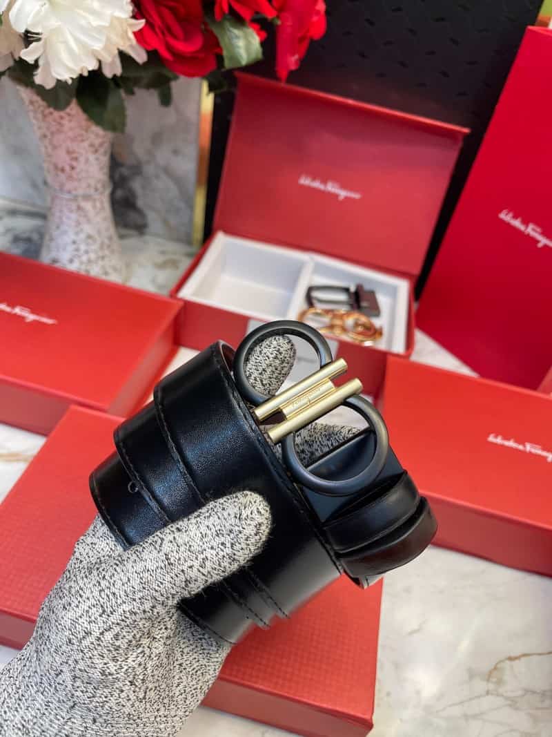 Salvatore_Ferragamo_3_Buckle_Combo_C_375