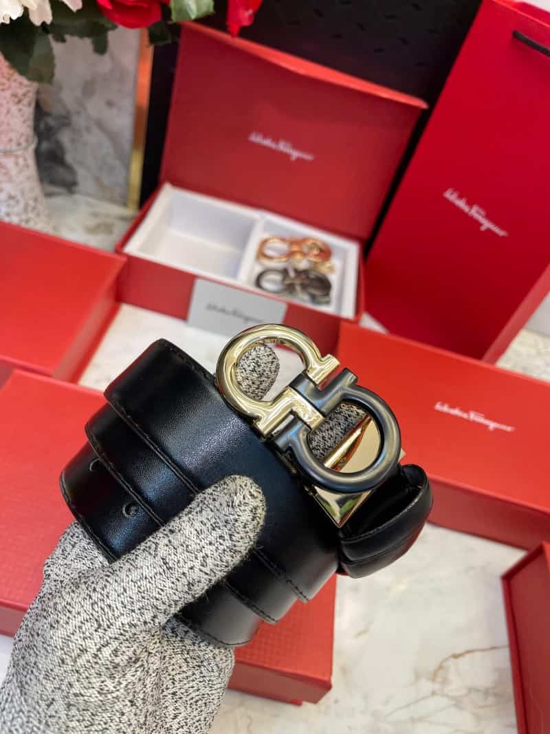 Salvatore_Ferragamo_3_Buckle_Combo_C_374