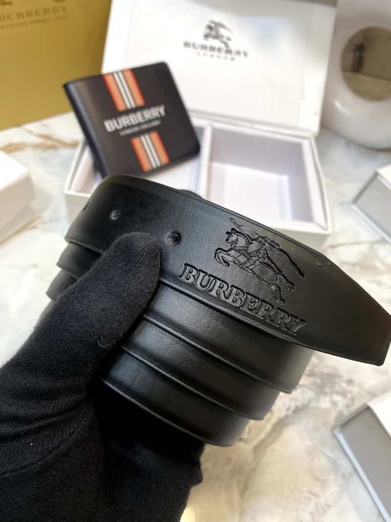 BURBERRY_2_Buckle_Belt_&_wallet_Combo_C334