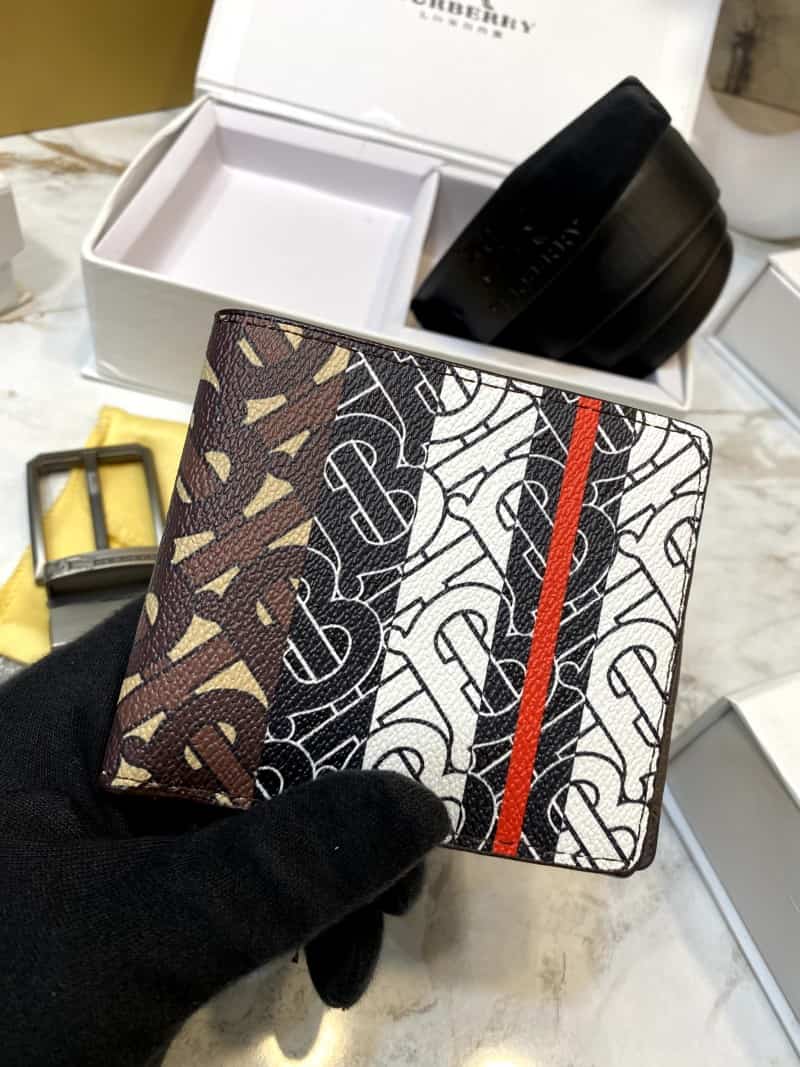 BURBERRY_2_Buckle_Belt_&_wallet_Combo_C333