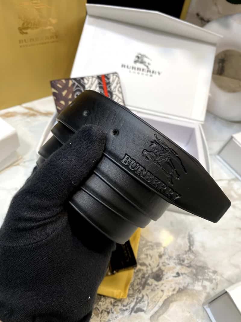 BURBERRY_2_Buckle_Belt_&_wallet_Combo_C333