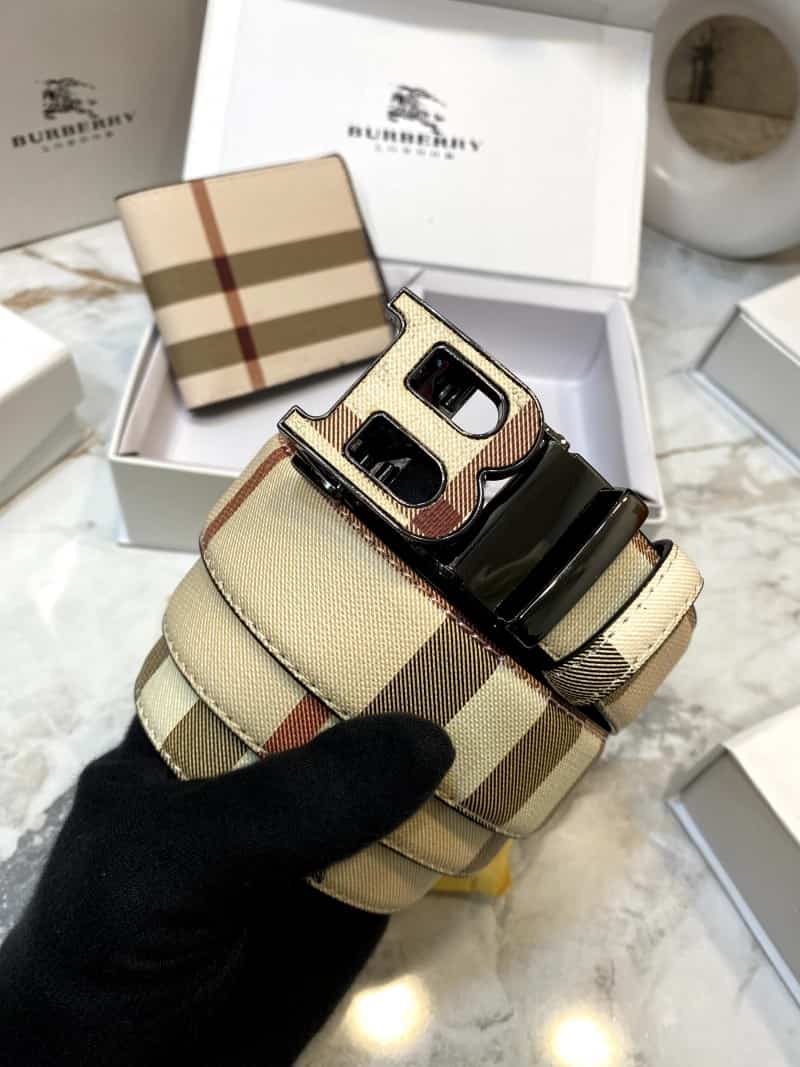 BURBERR_Y Premium Belt & Wallet Combo C330