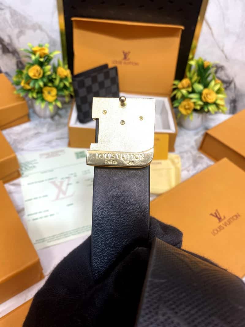 LOUI_S VUITTONN Premium Belt & wallet Combo C325