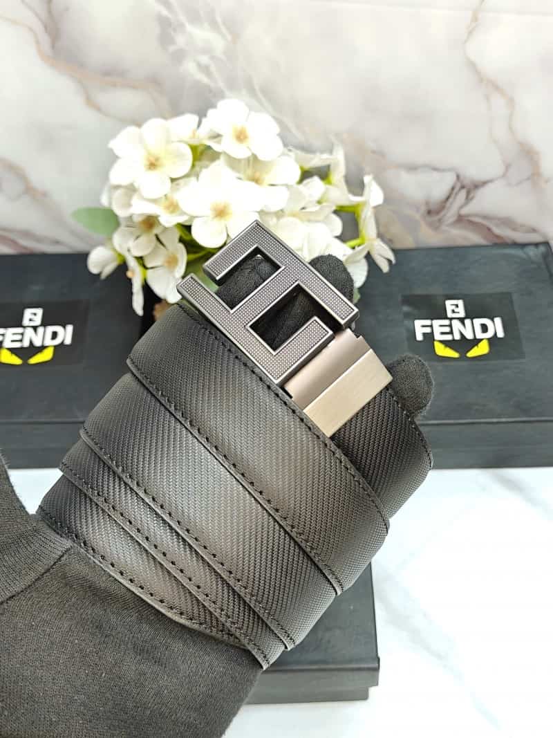 FEND I PREMIUM QUALITY REVERSEABLE LADIES F-102