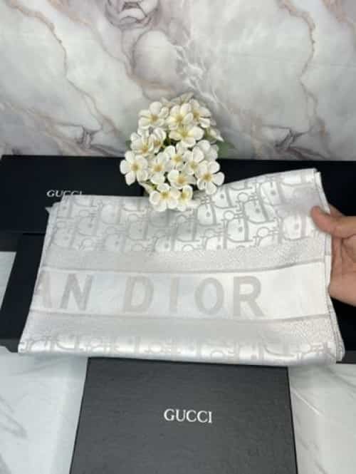 DIOR PREMIUM QUALITY STOLE/SCARF WITH OG BOX