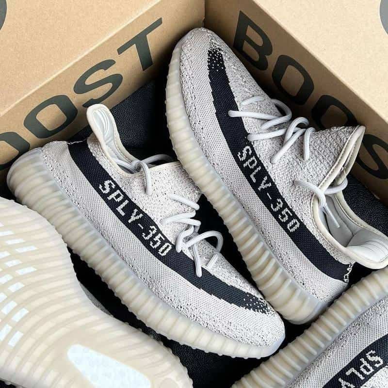 Adidas yeezy sply 350 V2 Slate Semi UA With Full Accessories