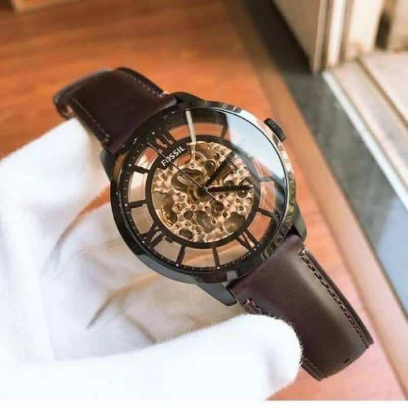 FOSSI.L TOWNSMAN