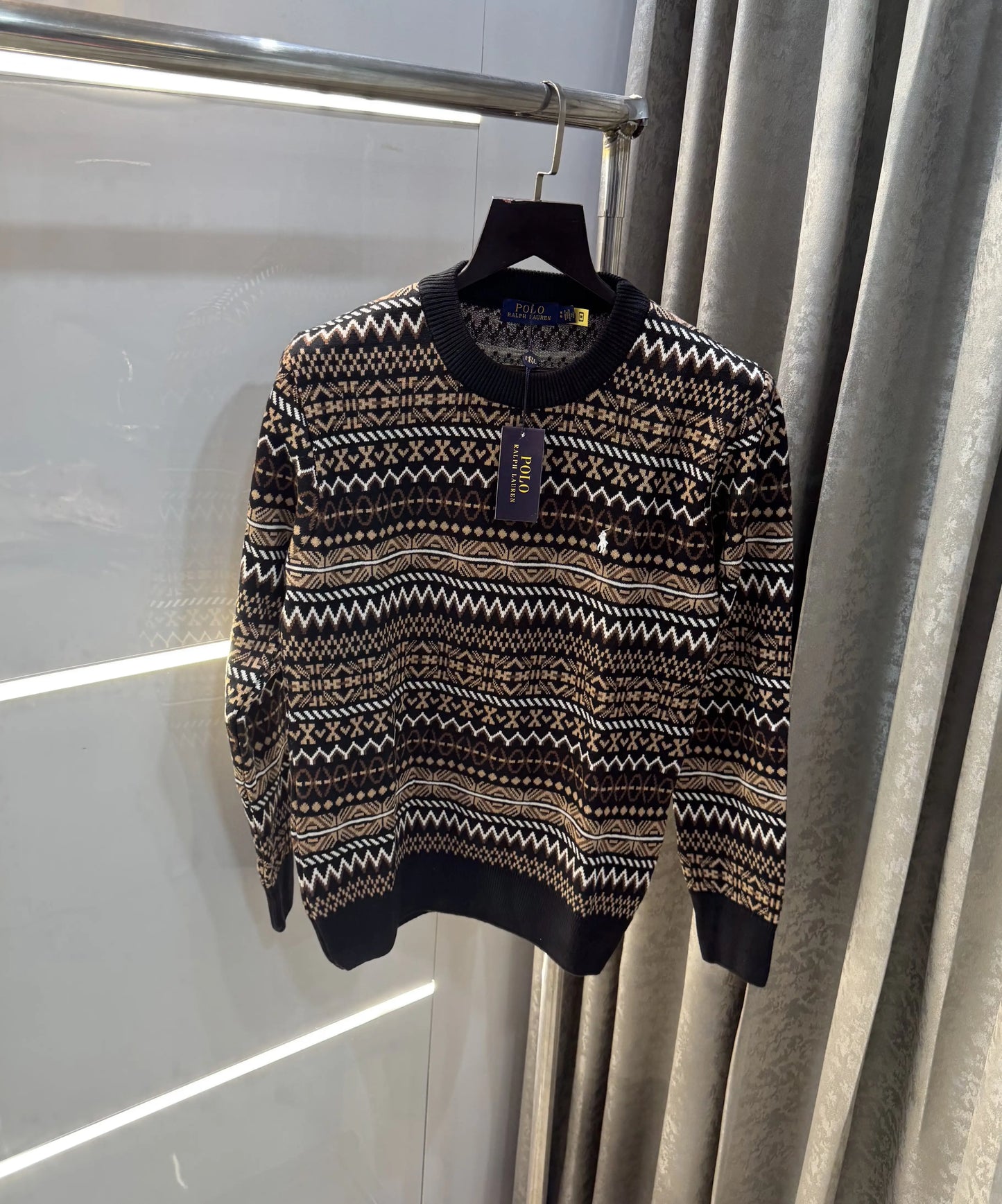 Ralph  Lauren Black Imported Knitted Pull Over