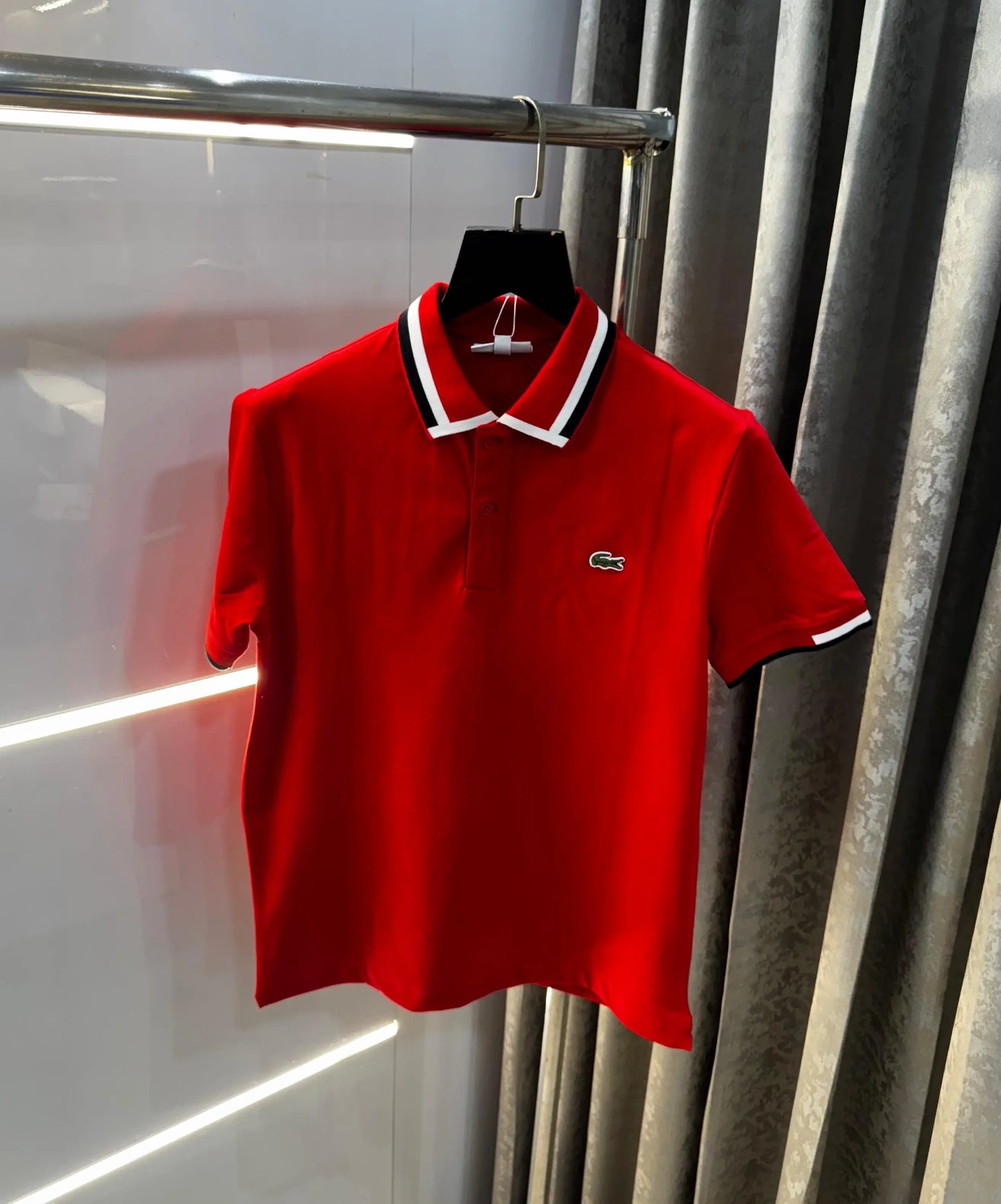 Lacost e Red Embroidery Logo Premium Polo T-Shirt