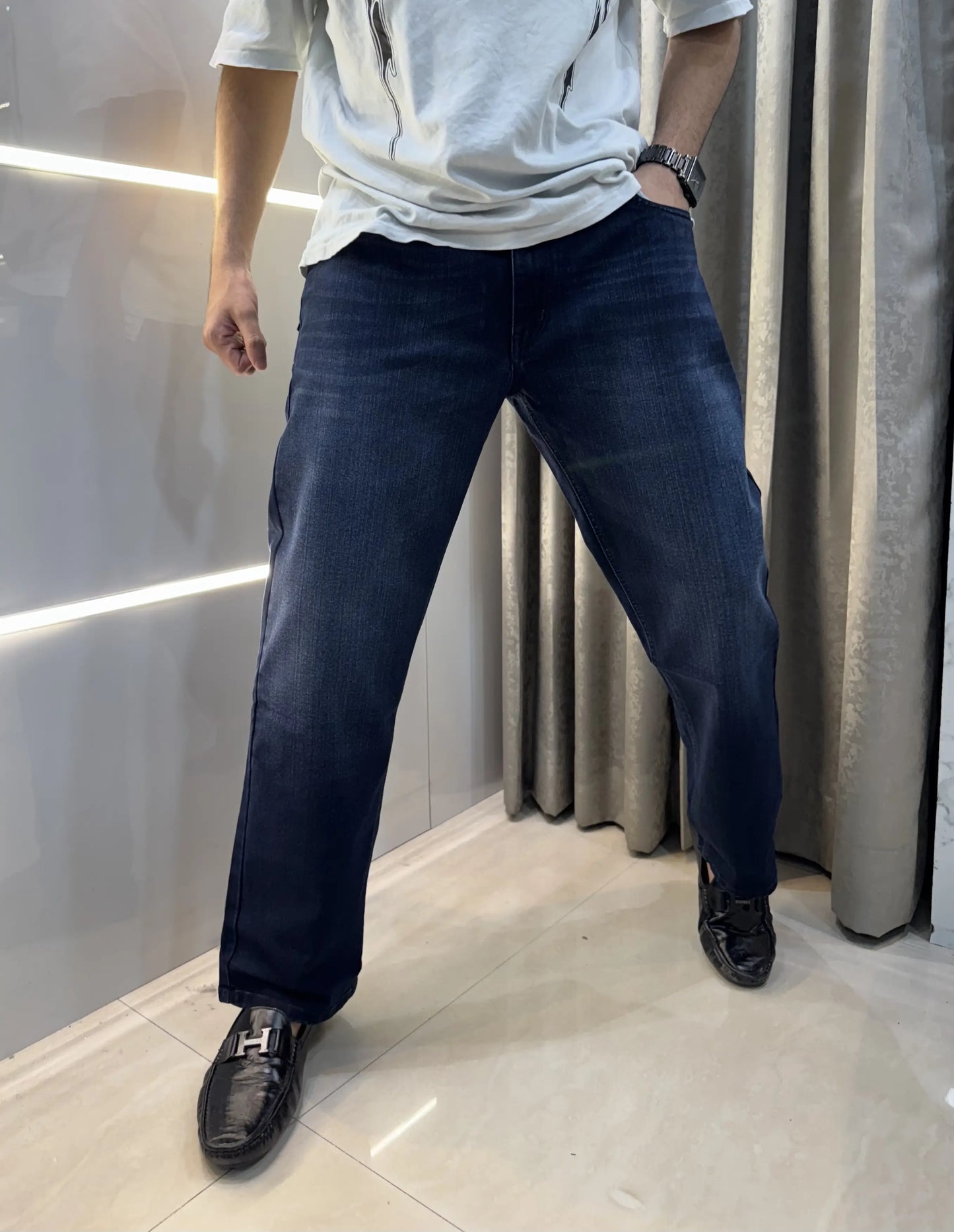 Hugo  BOs$ Blue Premium Straight Fit Denim