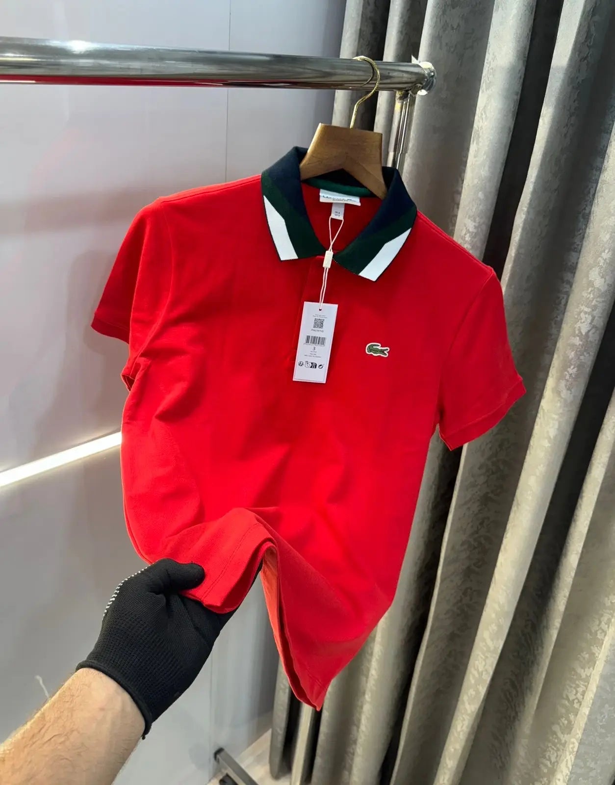 Lacost e Red Embroidery Logo Premium Polo T-Shirt