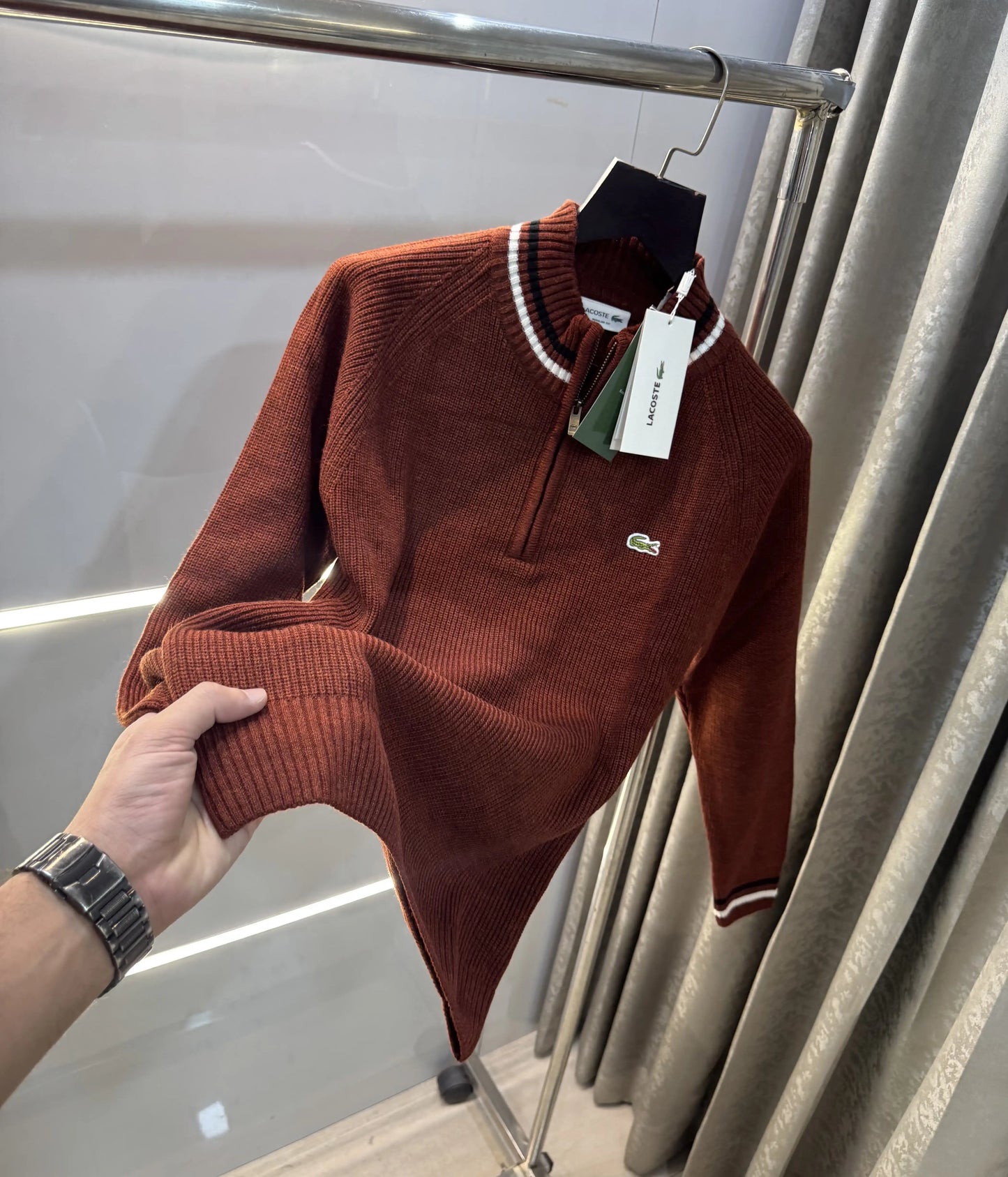 Lacost e Wine Zip Imported Pull Over