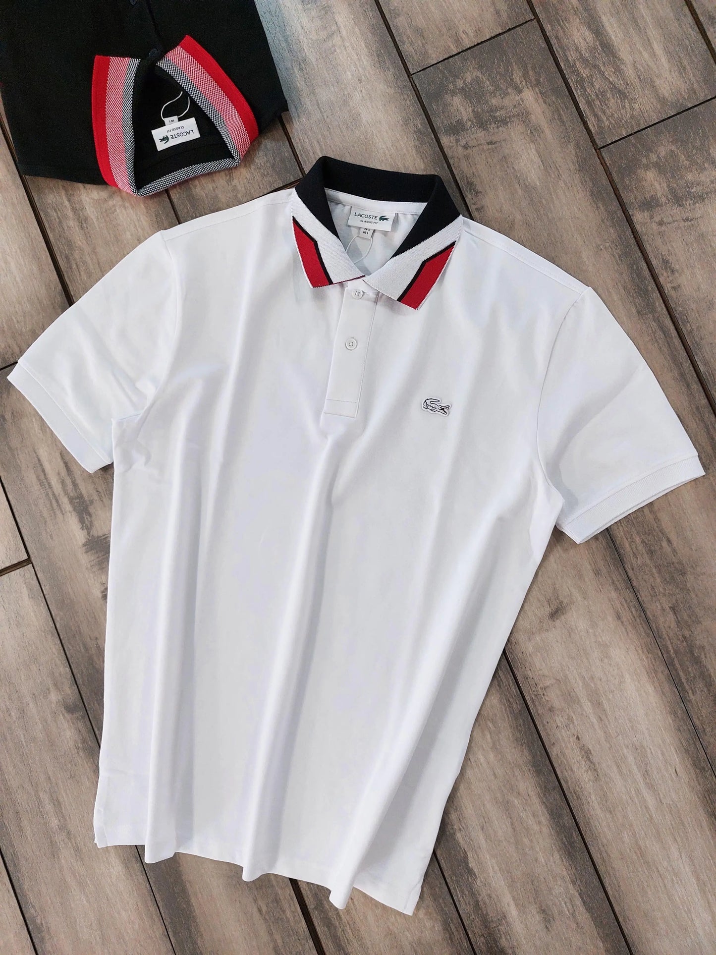 Lacost e White Embroidery Logo Premium Polo T-Shirt