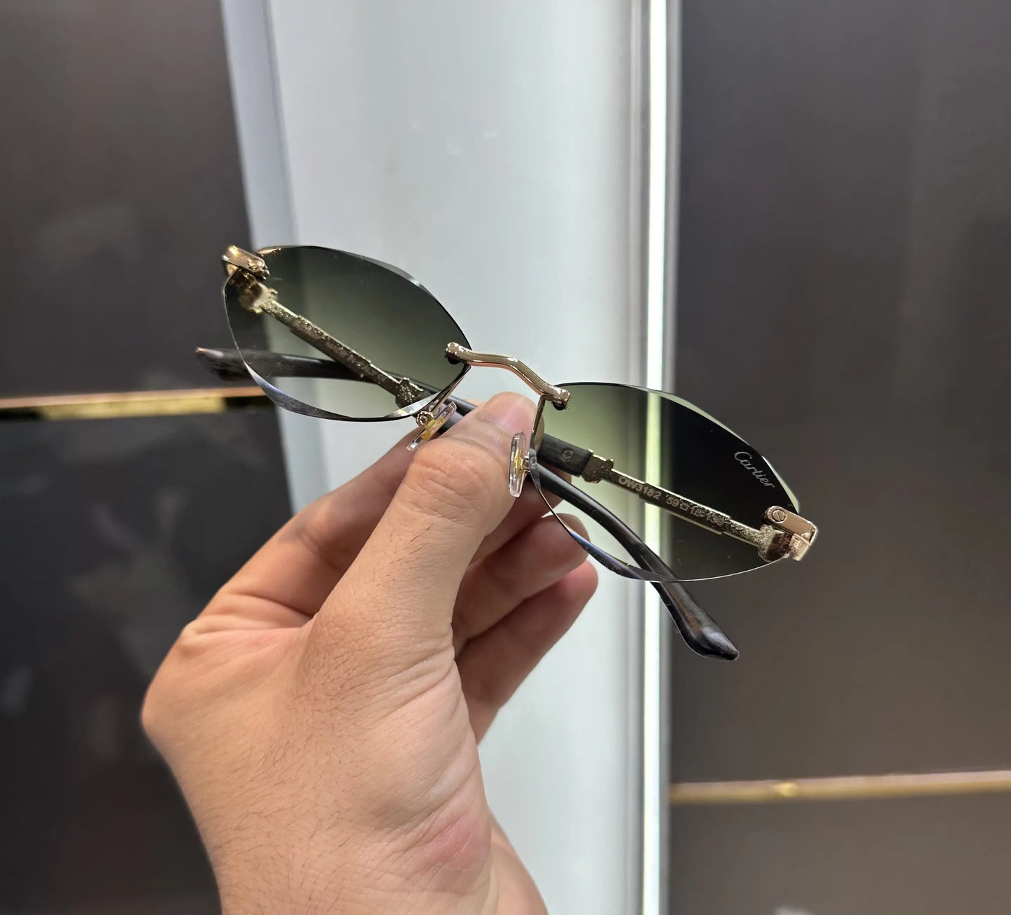 Cartie r Green Premium Shades 3182