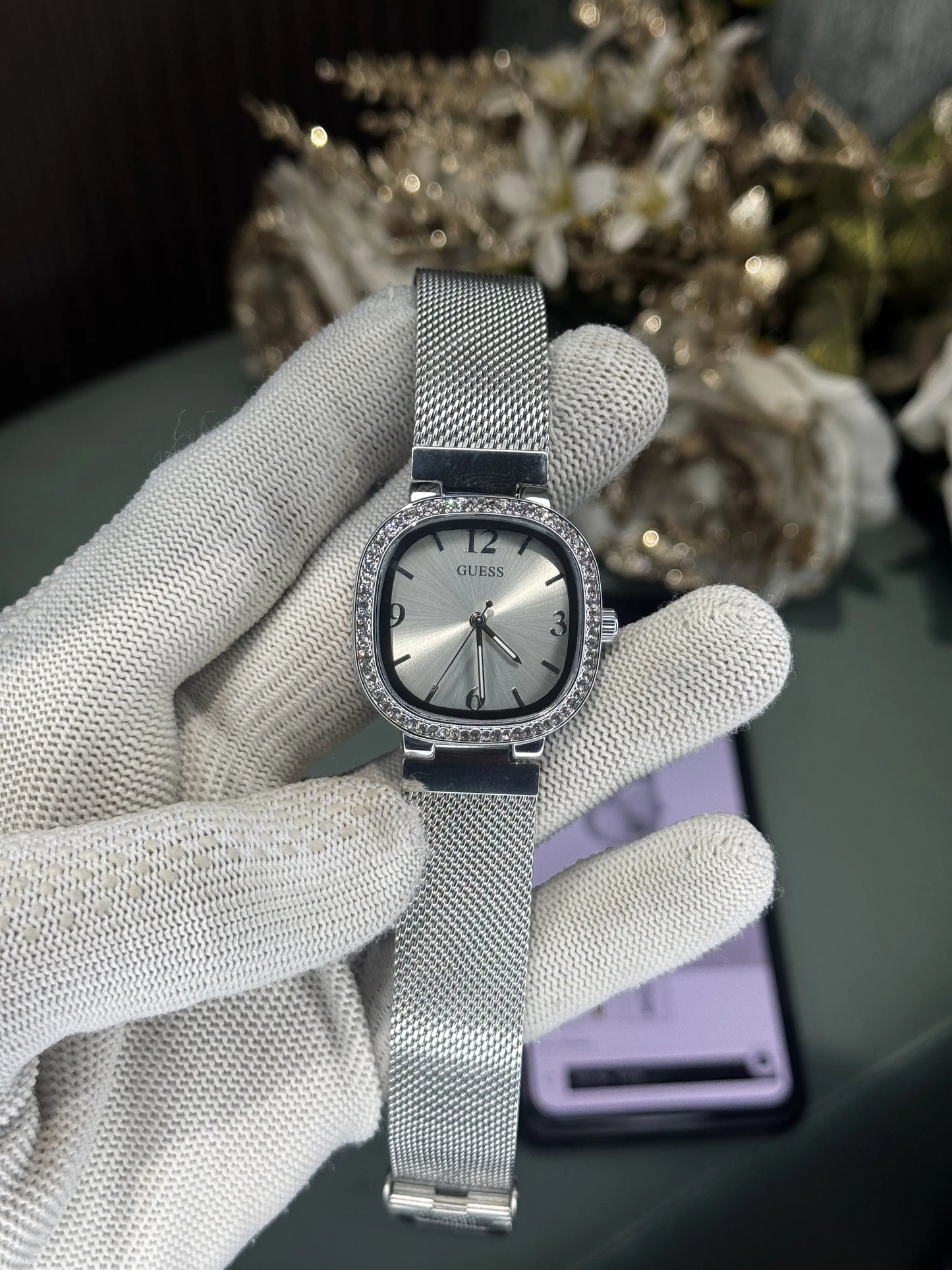 Gues s Tapestry All Silver Premium Ladies Watch
