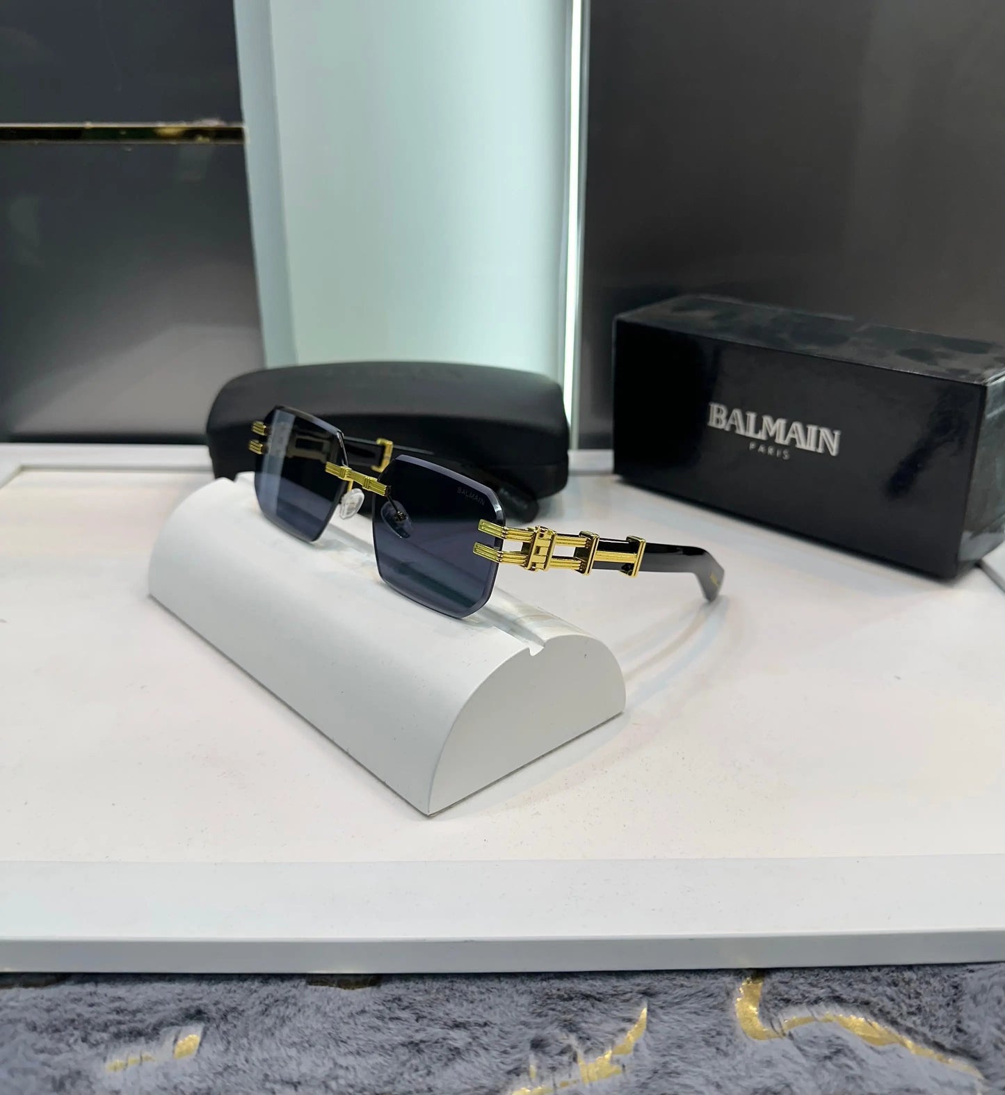 Balmain Paris Gold Black Premium Shades 7018
