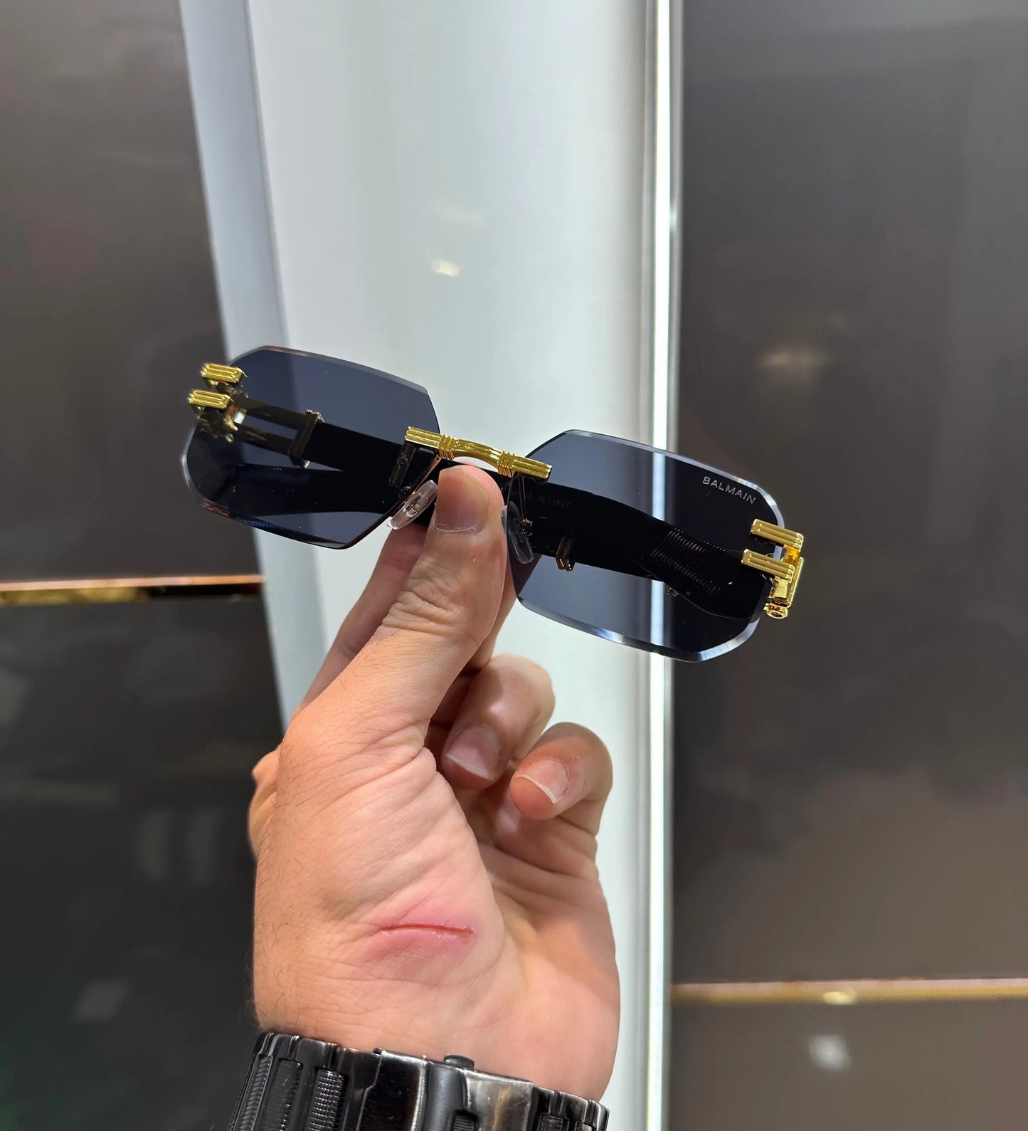 Balmain Paris Gold Black Premium Shades 7018