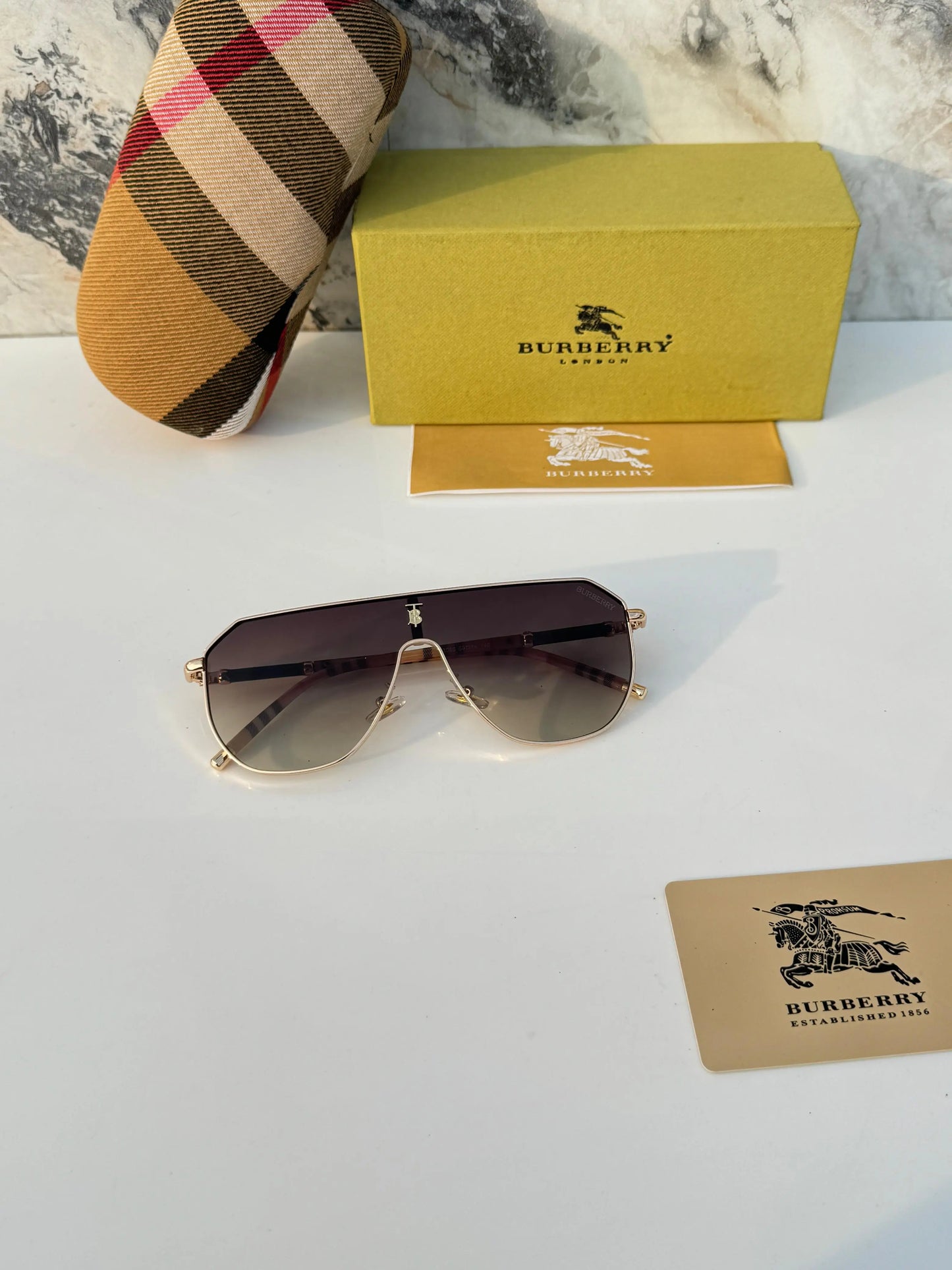 Burberry_23068_gold _brown