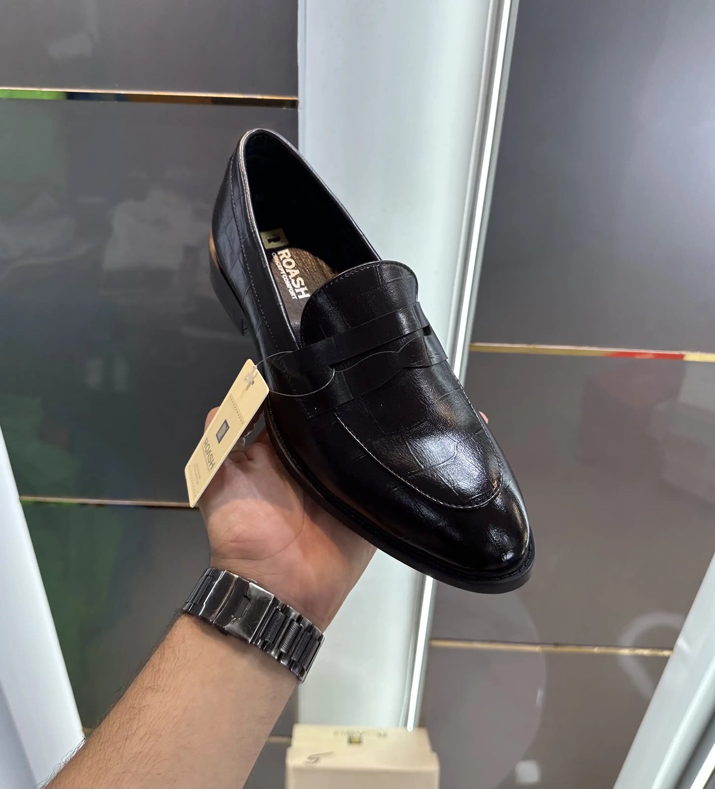 Roash_Concept Black Loafer