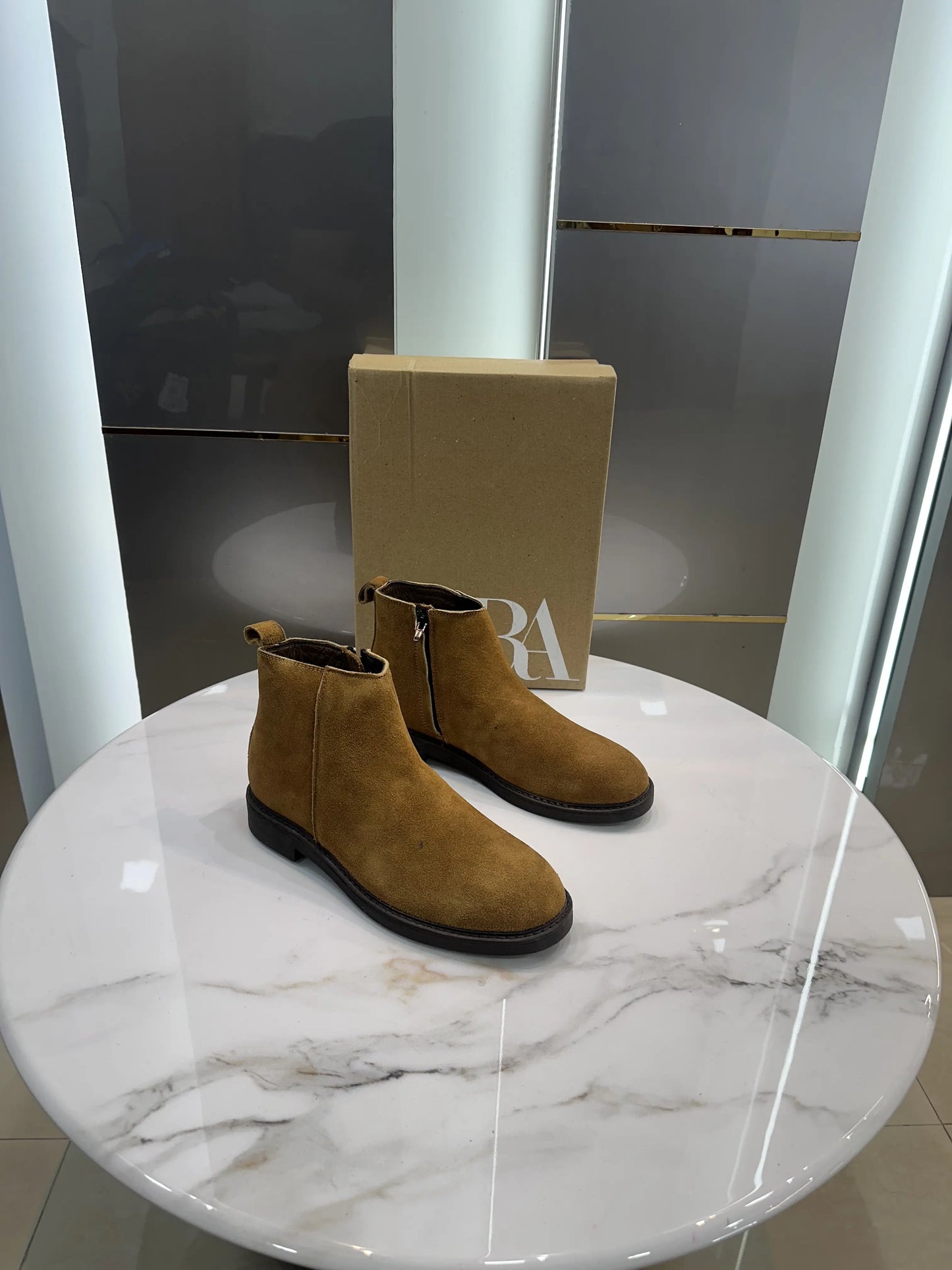 Zara_Tan Suede Leather Round Toe Boots