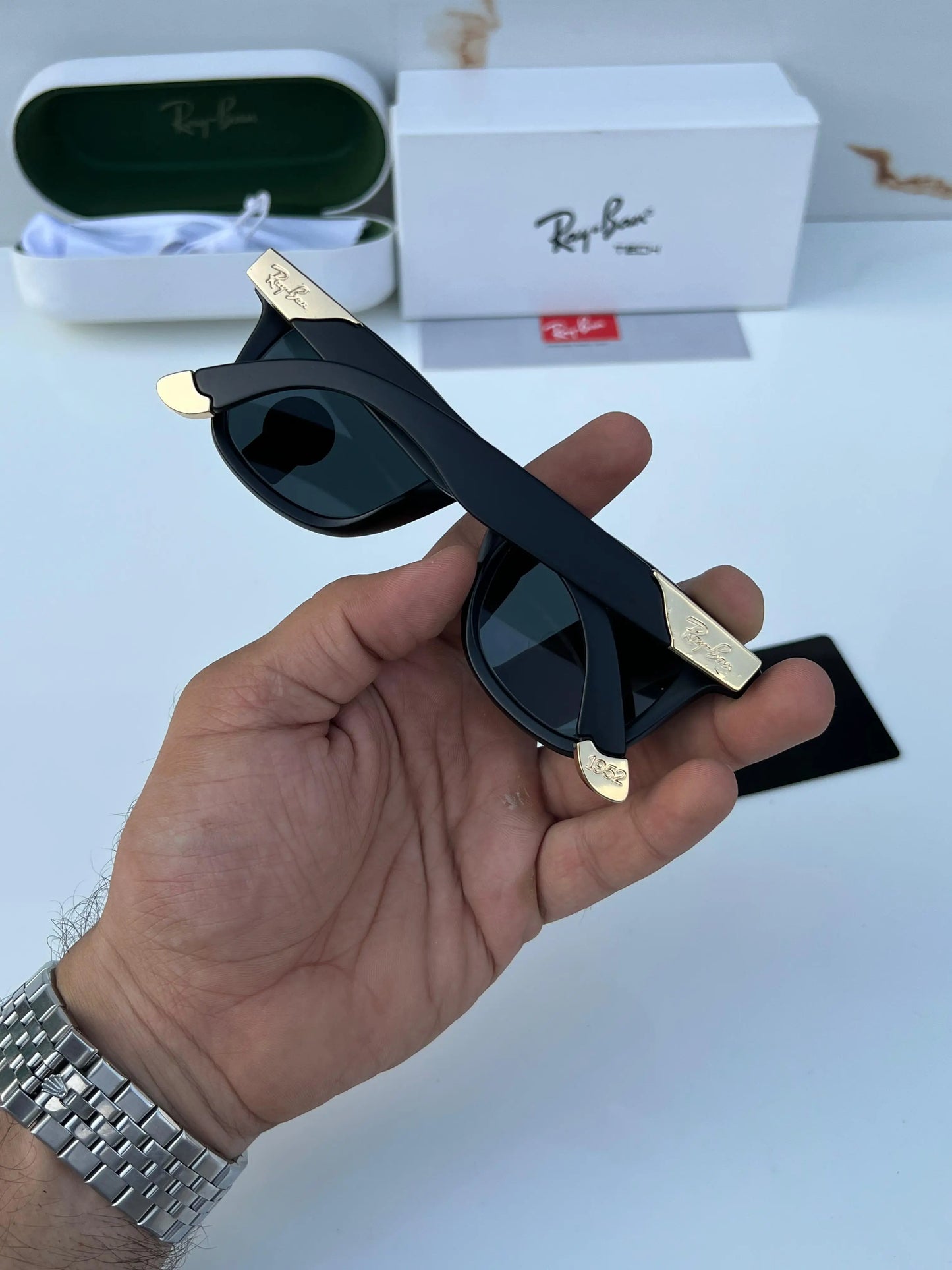 Rayban_2157_black_gold