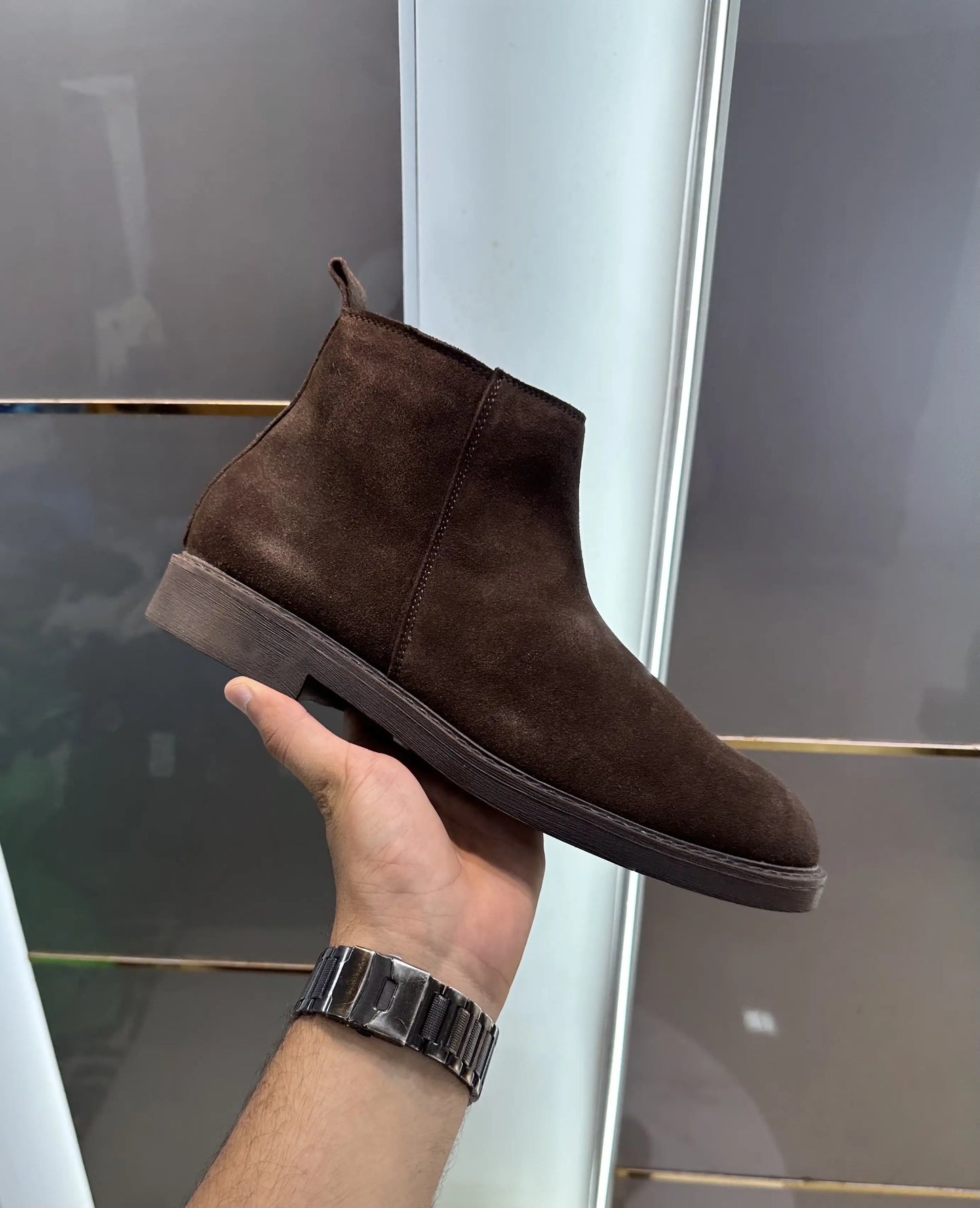 Zara_Brown Suede Chelsea Round Toe Boots