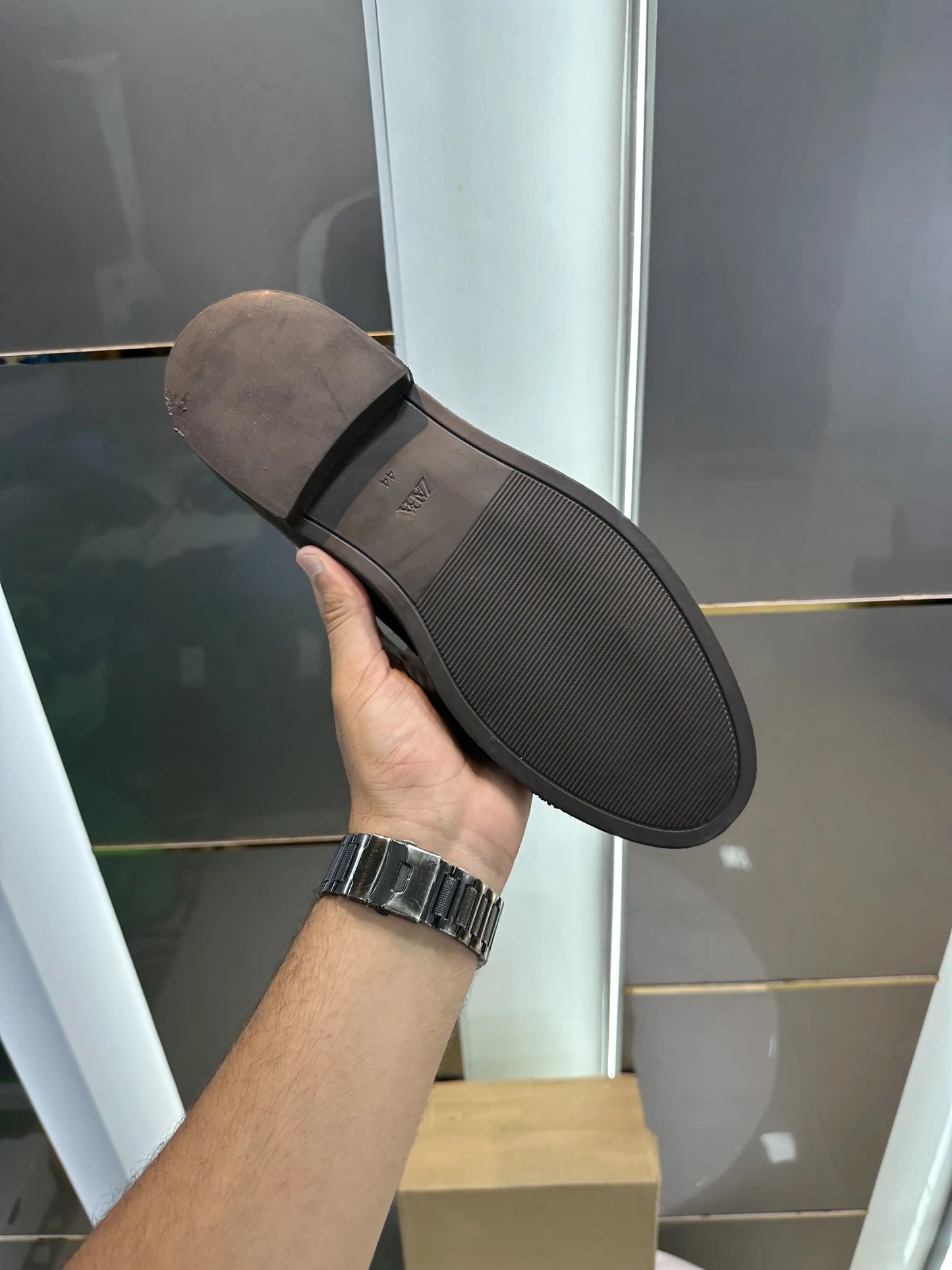 Zara_Brown Suede Chelsea Round Toe Boots